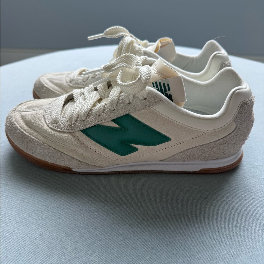 New Balance Cream and Green Women's Sneakers